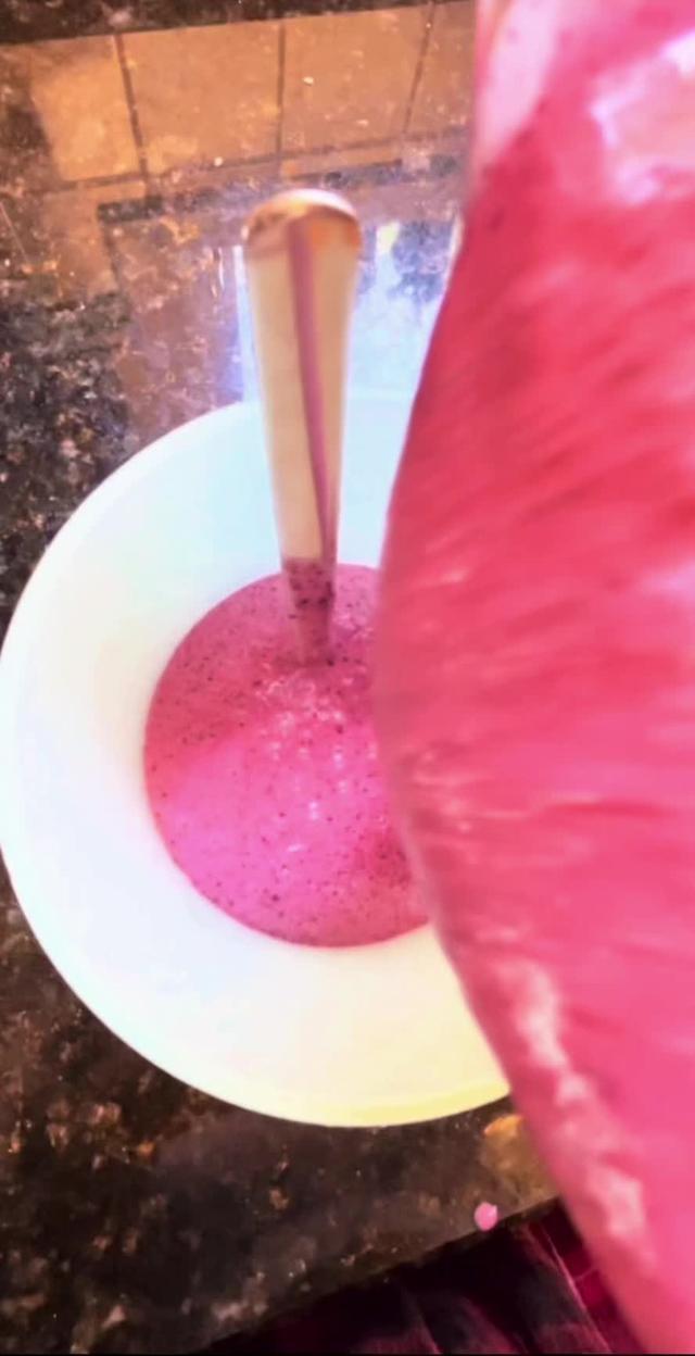 My infamous smoothie recipe!!! Who would have thight its all thanks to SUPERFY!! #hack#lifehack#healthy#healthyeats#eatinghealthy#eatinghealthyfood #foodhacks#ask#questions#advice