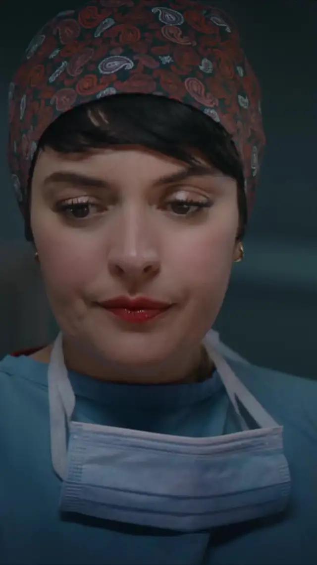 Yeni ING Mobil'de INGo çok daha becerikli. Üstelik 7/24 Canlı Destek’le yazışma imkanı da INGo'da!