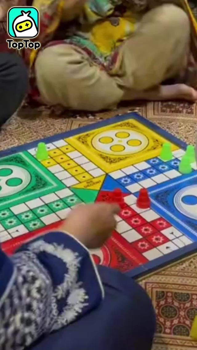 Yeni arkadaşlarla tanış ve oyunun tadını çıkar!