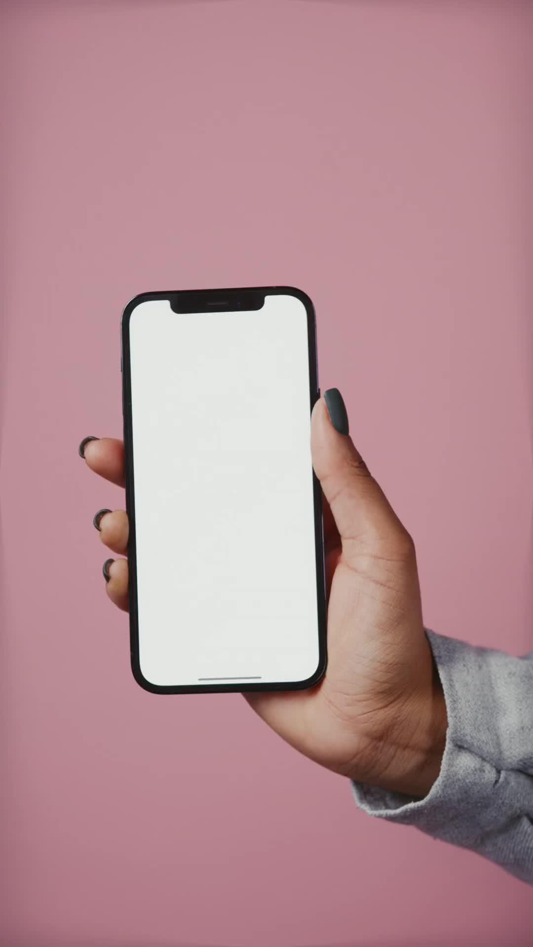 Free up iphone storage in seconds with Cleanup