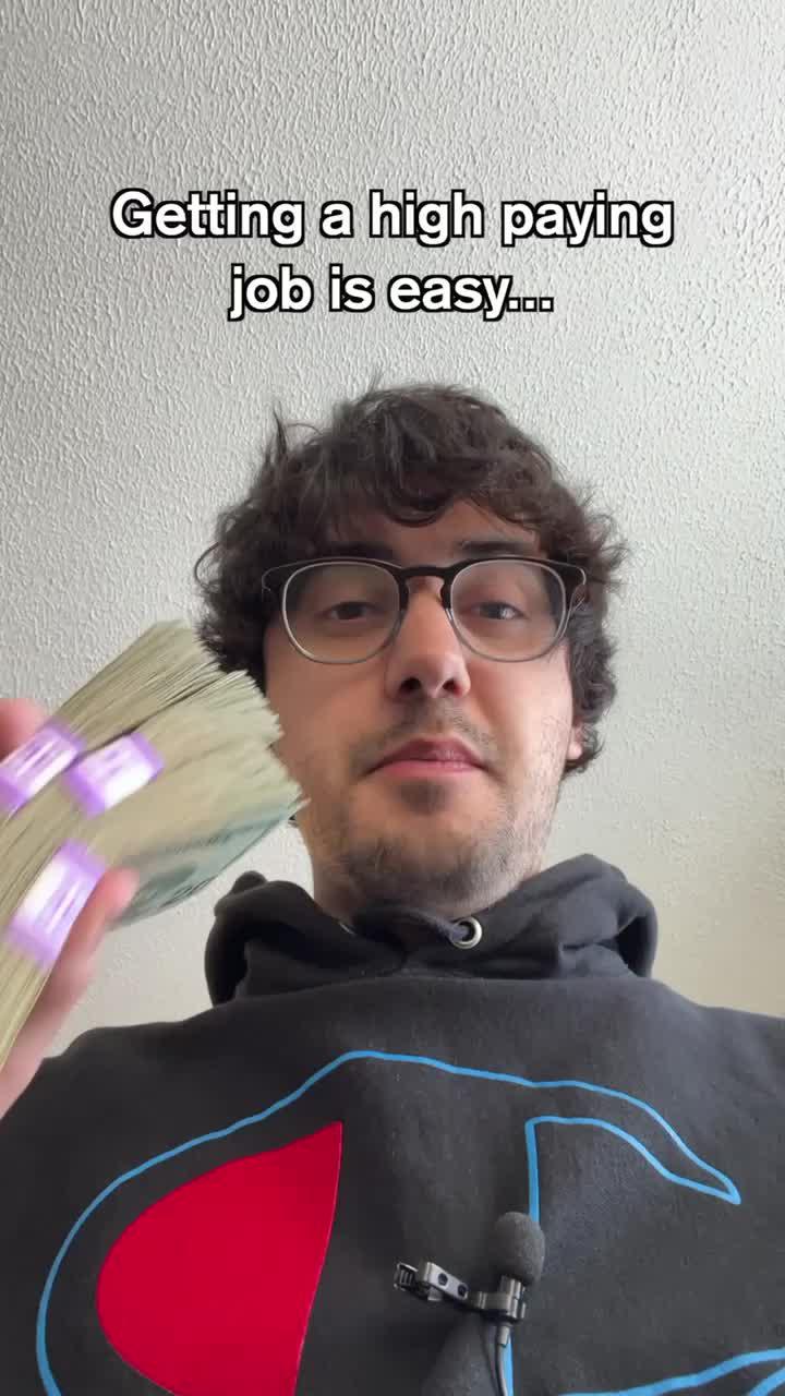 Direct chat with CEO/Founders for jobs.