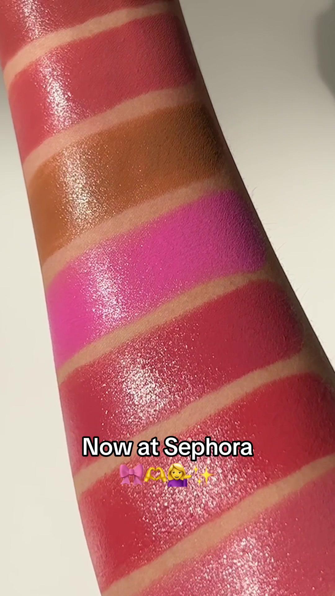 Meet @Nudestix all over face natural blush with inner glow dewiness formulated with skin loving ceramides and peptides 💁‍♀️ #nudestix #blushhack #creamblush #blushswatches #makeupswatches #makeupswatching