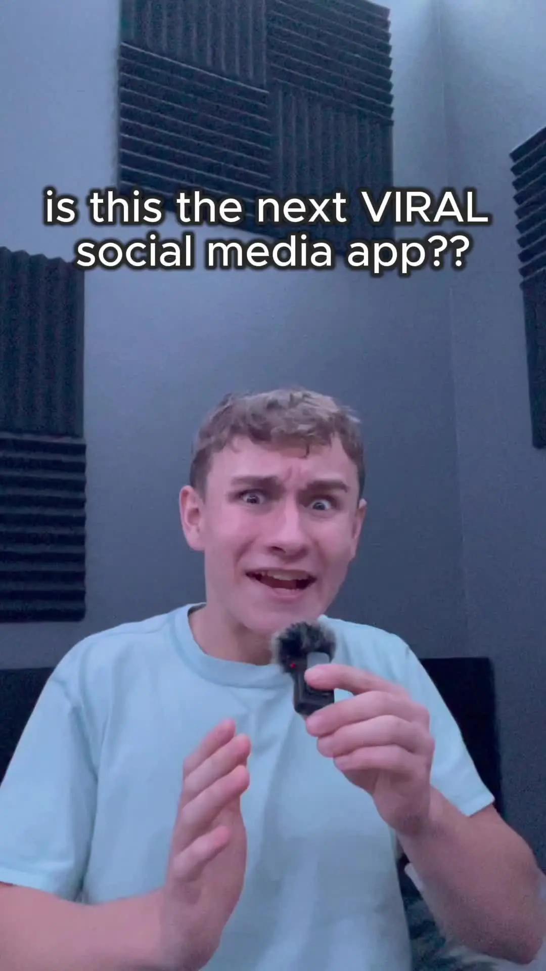 Have your besties directly on your Home Screen and never miss a message.