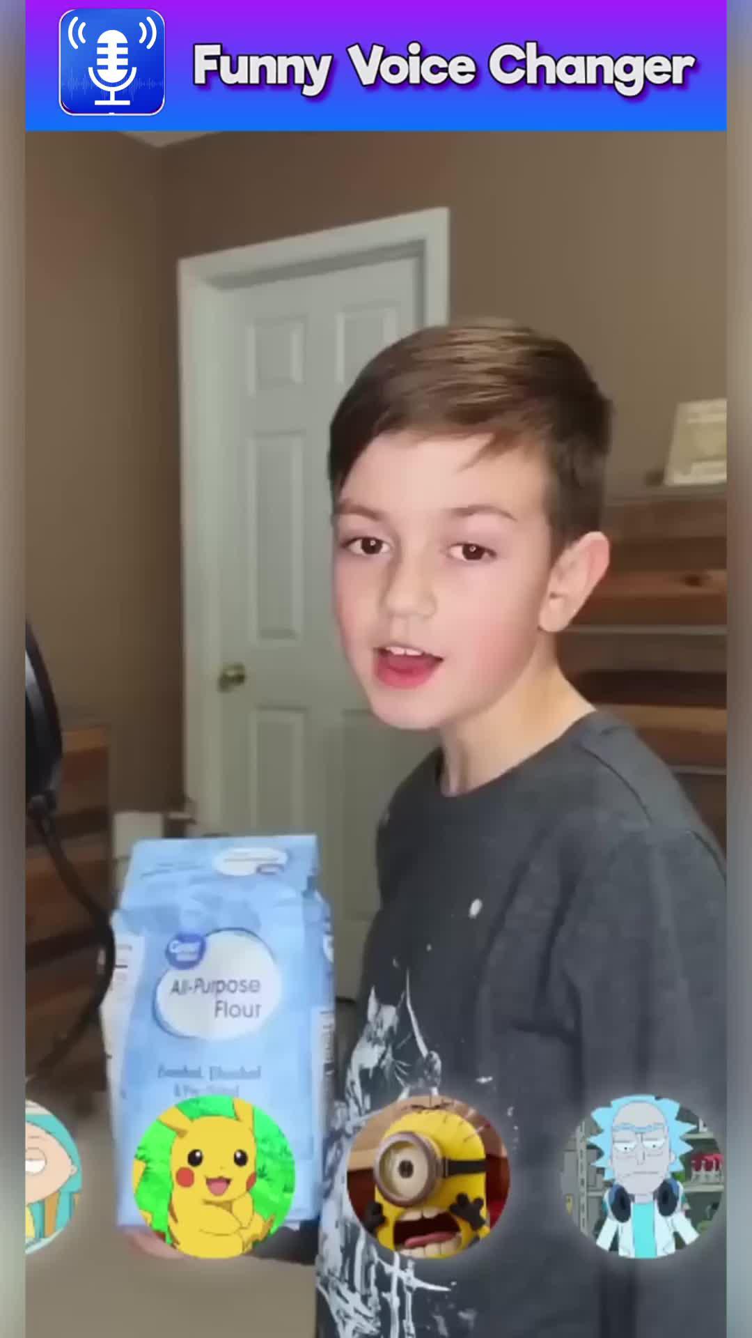 Record your voice and change your voice with funny sound effects.