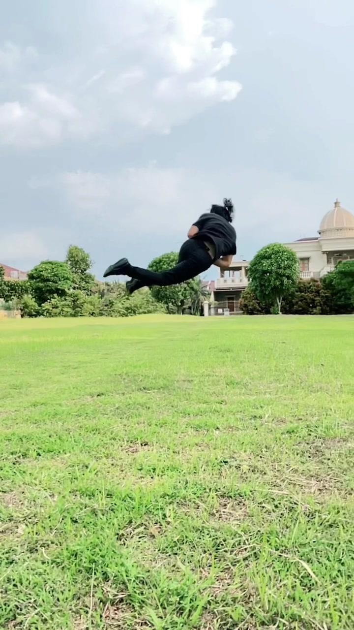 Belajar trik sendiri adalah jalan ninjaku #dedebin #dutacaperindonesia