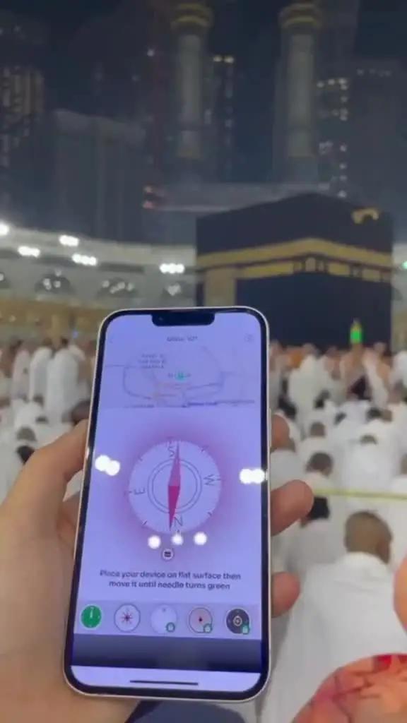 "انقر فوق الزر "تنزيل