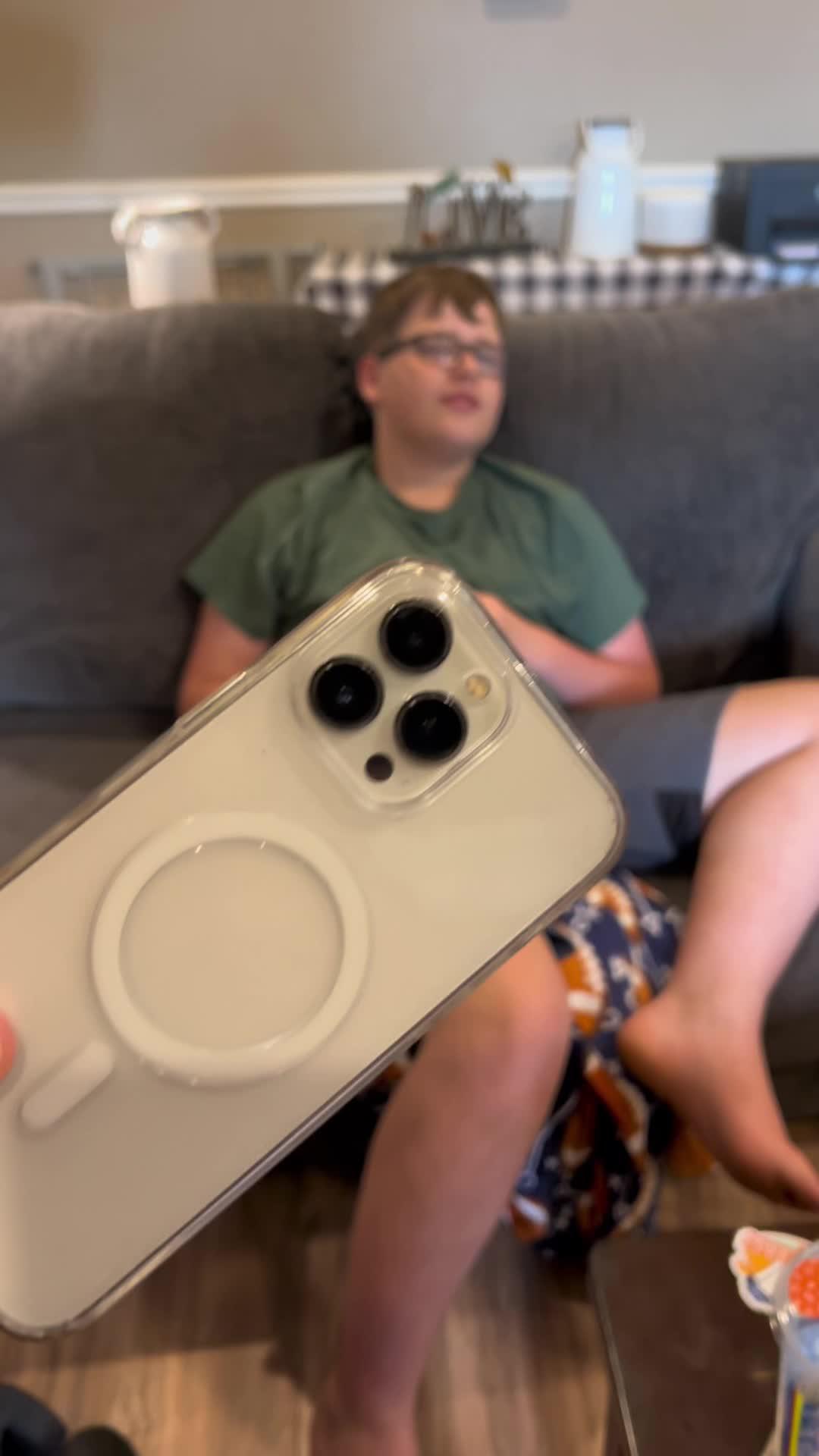 Raise a pet on your lock screen