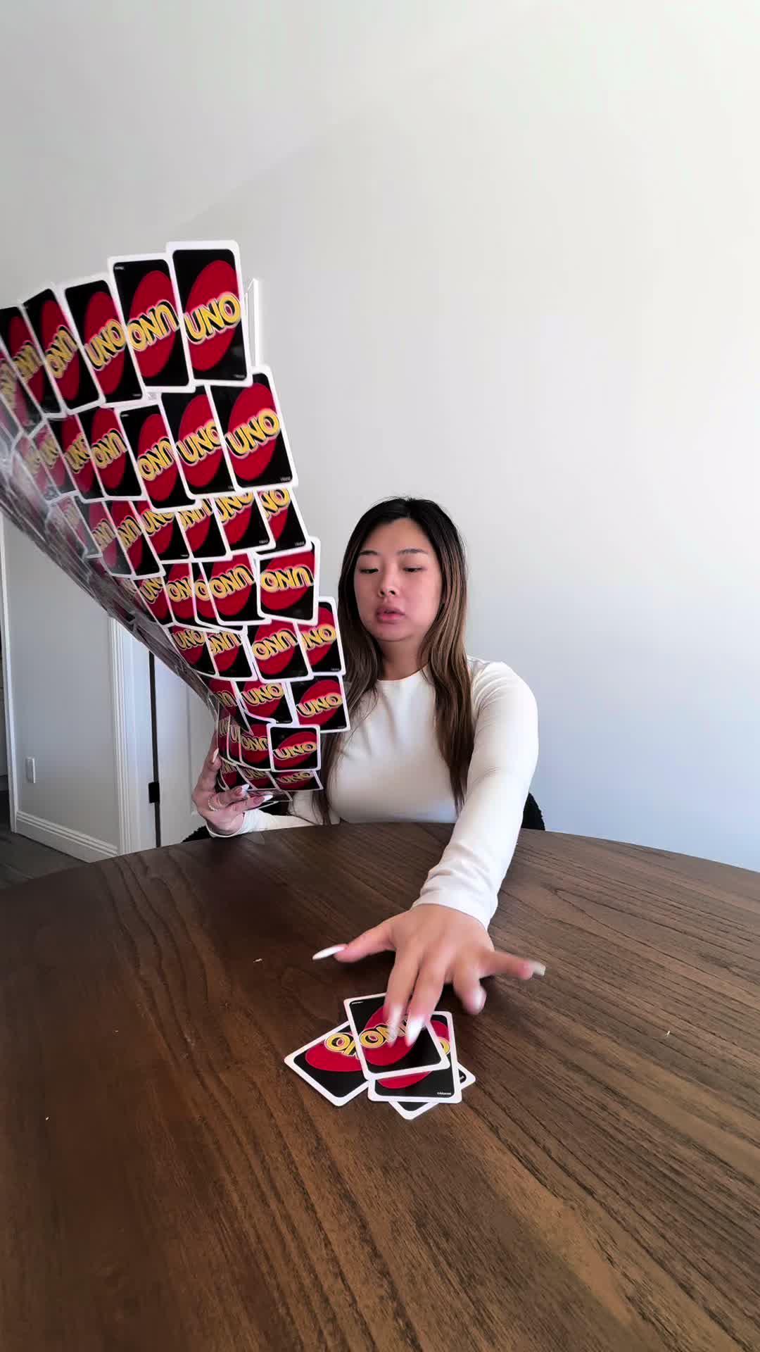 Play the world's favorite card game on your phone for free!