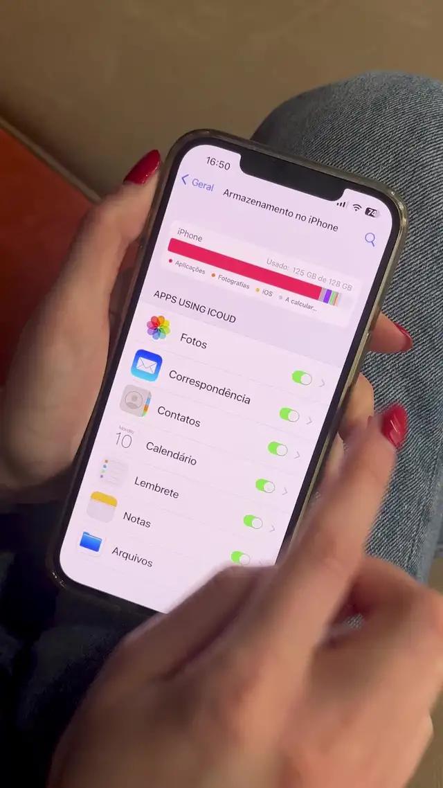 A memória do telefone está sempre cheia? Obtenha o Cleaner Guru.