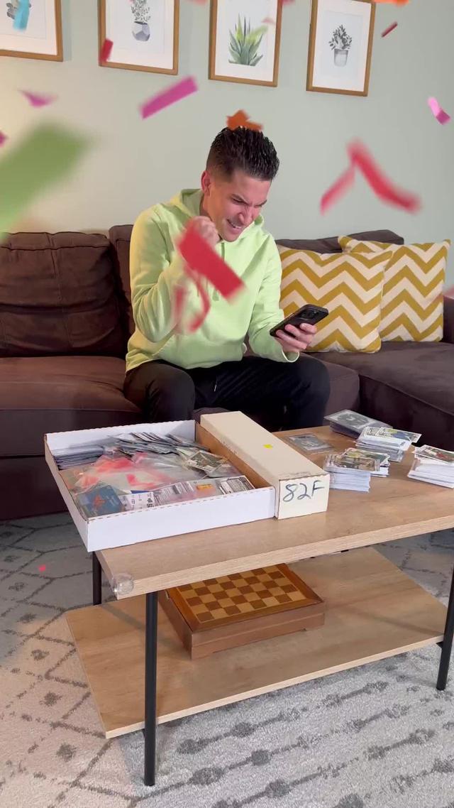 Turn your sports cards into cash using the CollX App! Buy & sell with other collectors. Scan your cards, add cards to your collection & negotiate with other CollX users. #SportsCards #Hobby