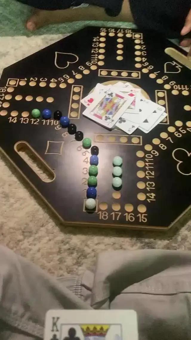 هل تريد اللعب معي؟