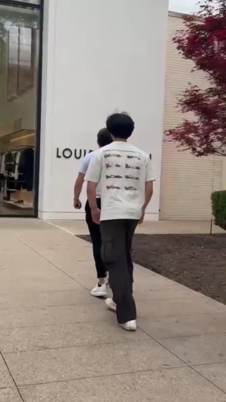 Get a good night’s sleep and learn your patterns with Sleep Tracker.