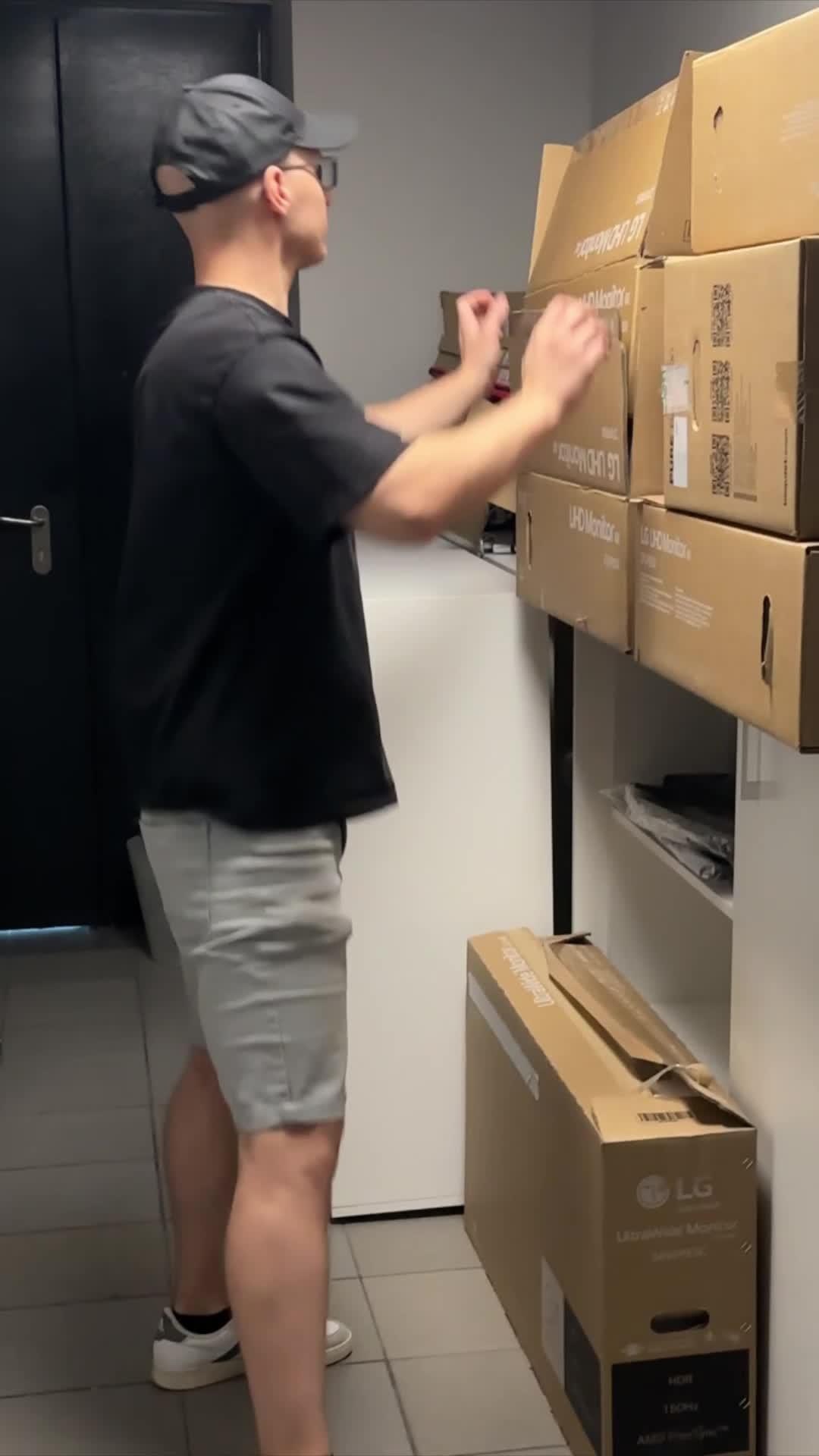 Measure everything easy with "3D Snap". Try for free!