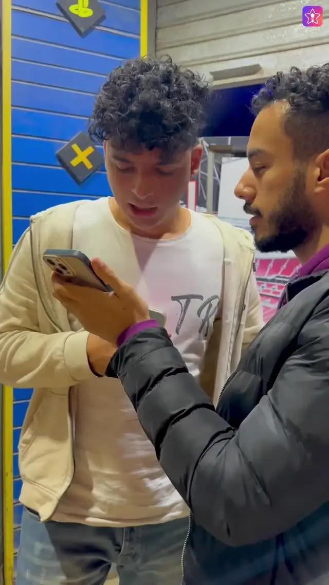 تحرير ومشاركة التسجيلات الخاصة بك مع مؤثرات صوتية متعددة