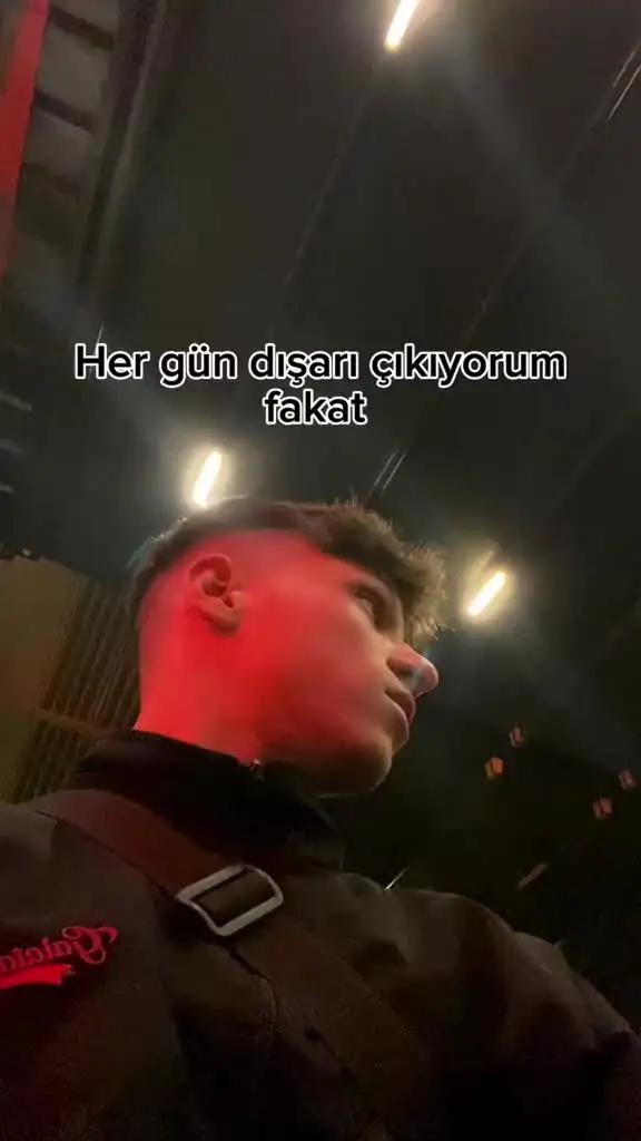 İlginç insanlarla tanışmak için tıklayın