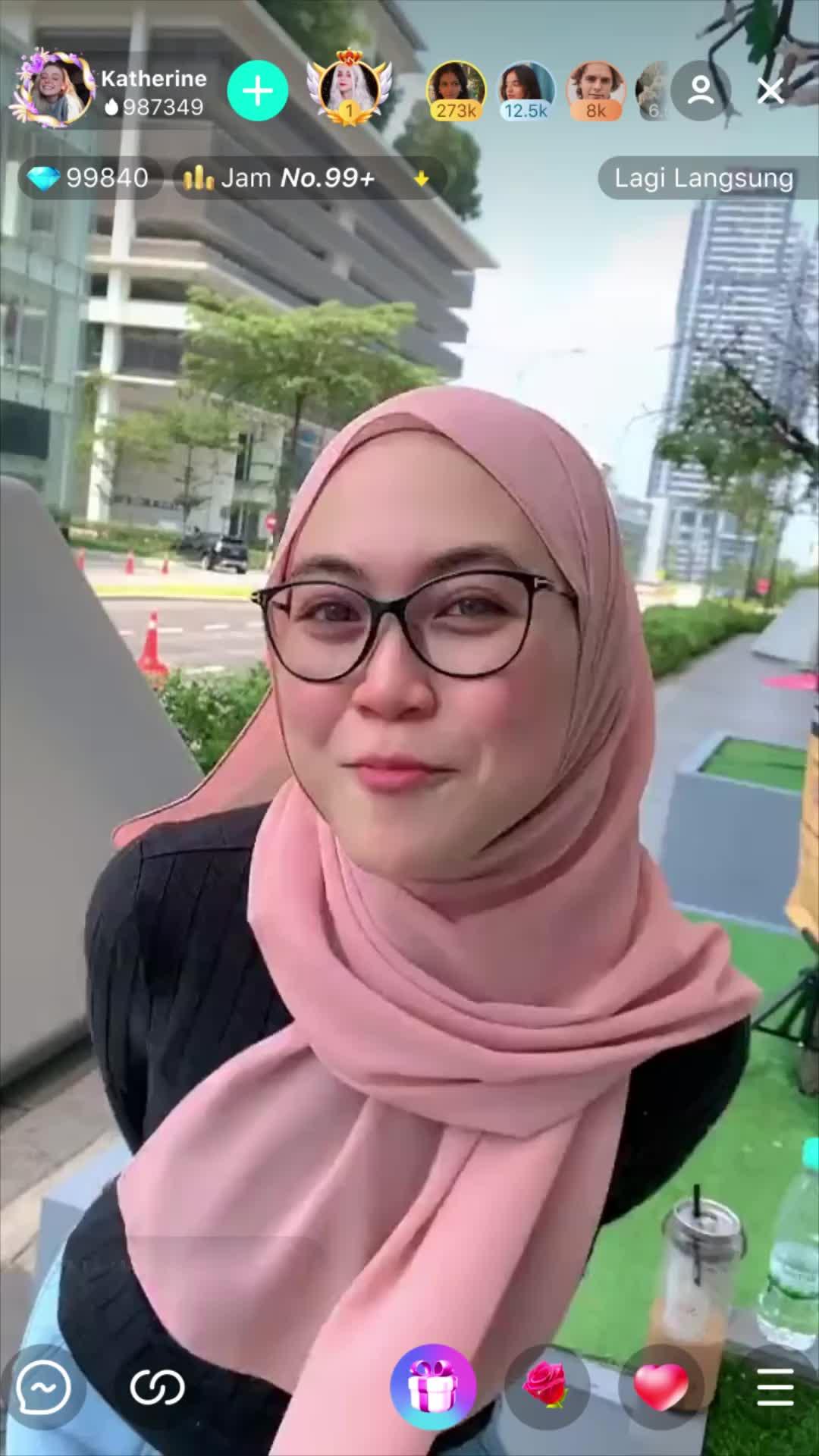 Online chat for entertainment, come to see me on MICO!