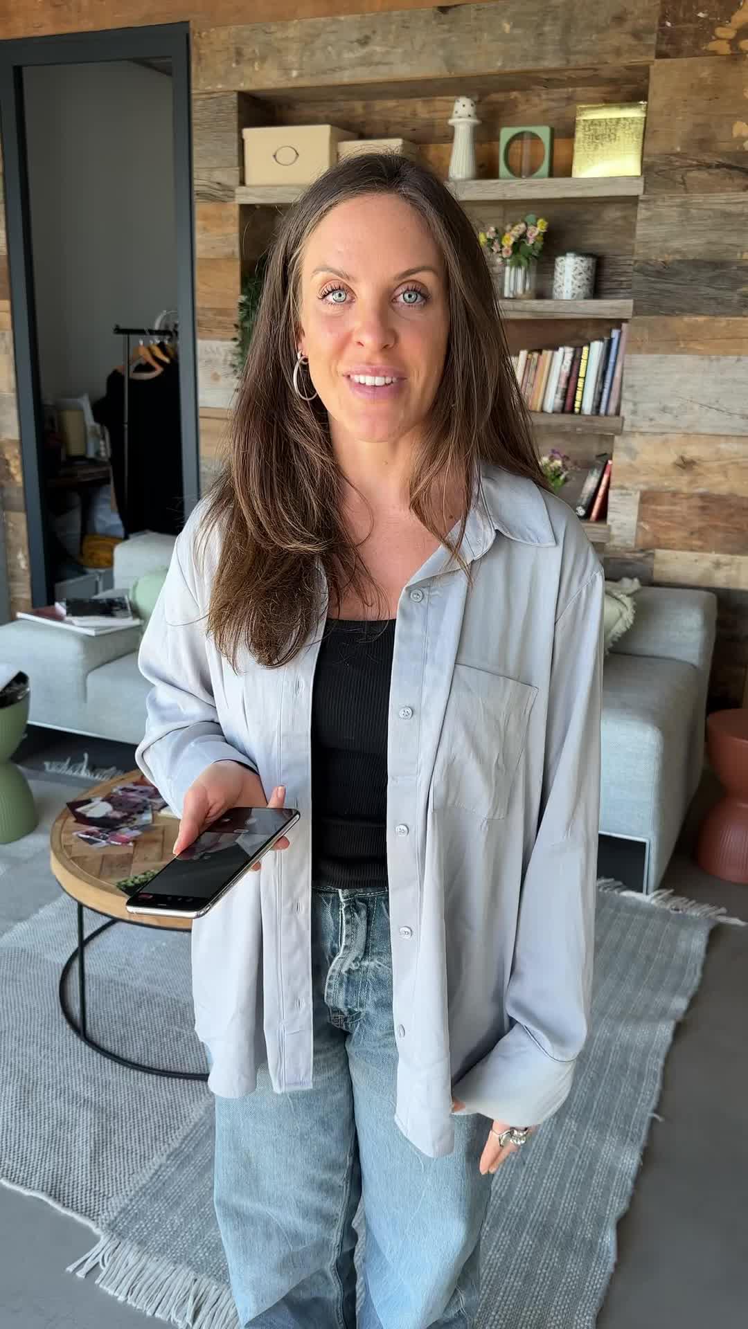 Ever wonder what to do with all your old photos, slides, family documents and keepsakes?