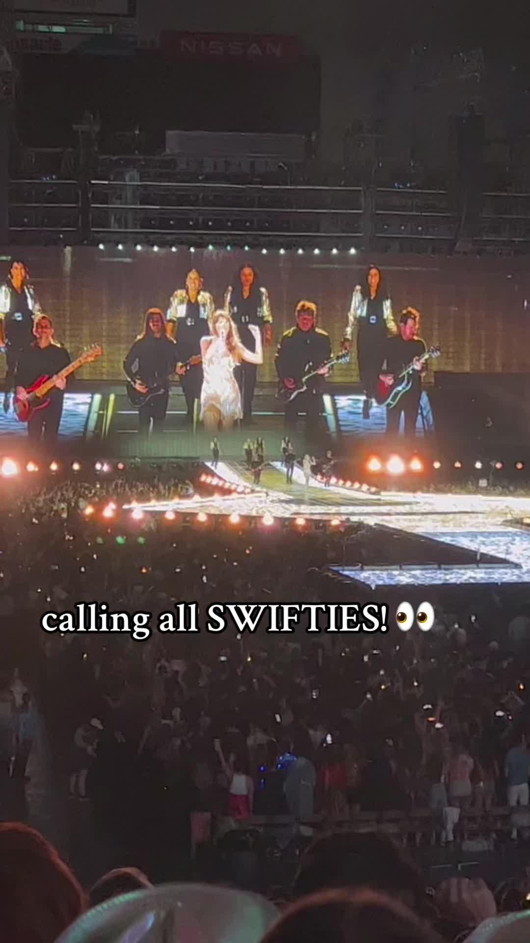 calling all SWIFTIES! 👀 #swiftie #friendshipbracelets #taylorswift