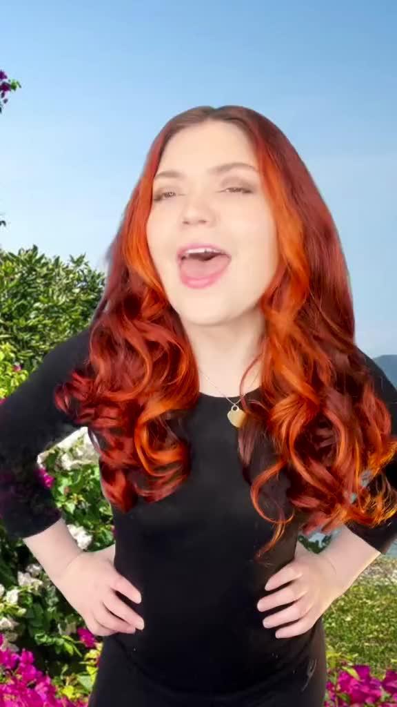 XoXo- Dating meets gaming. You meet people!
XOXO - Bringing you into play!
