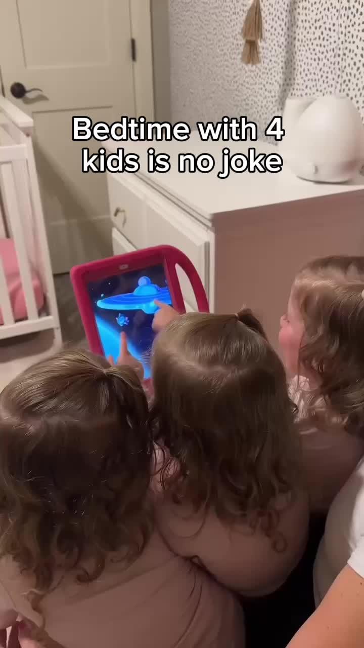 @Moshi Kids has been a game changer in our bedtime routine! Download the app from iOS or Google Play stores and use my discount code: STEPHKAYNORMAN #moshipartner #moshi #toddlers #bedtimeroutine #bedtime #momof4 #triplets #tripletgirls #identicaltriplets #tripletsplusone