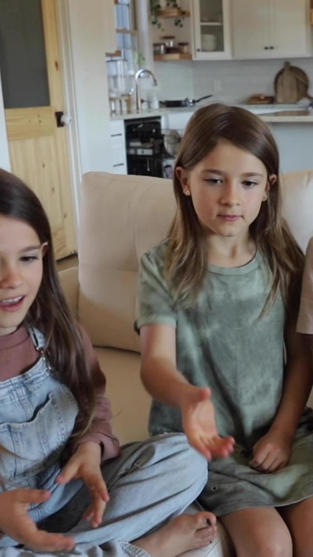 The debit card and learning app that helps kids 6-18 learn about spending, saving, & so much more!