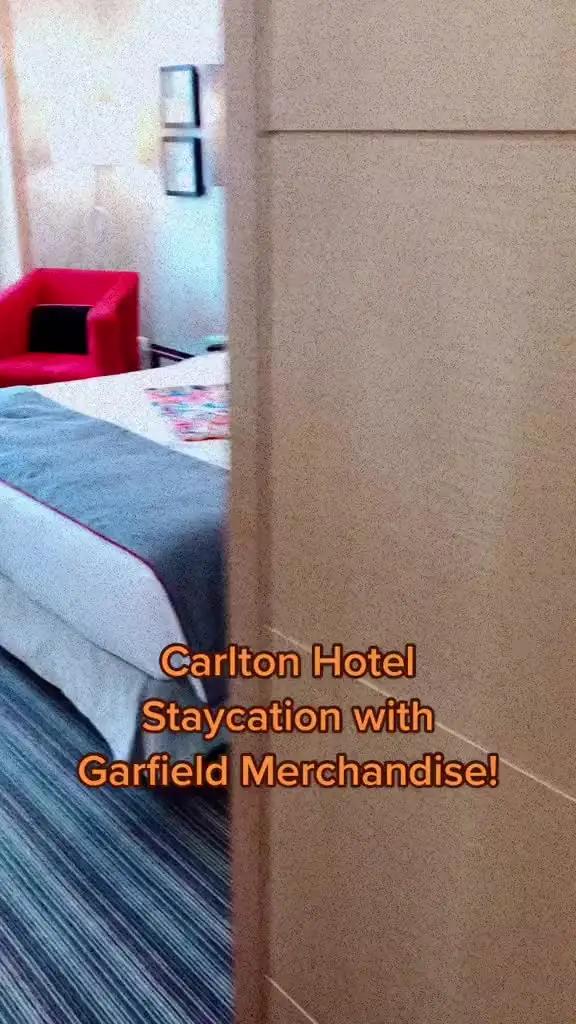 This Carlton Hotel staycation with Garfield Merchandise is every fan's dream come true!