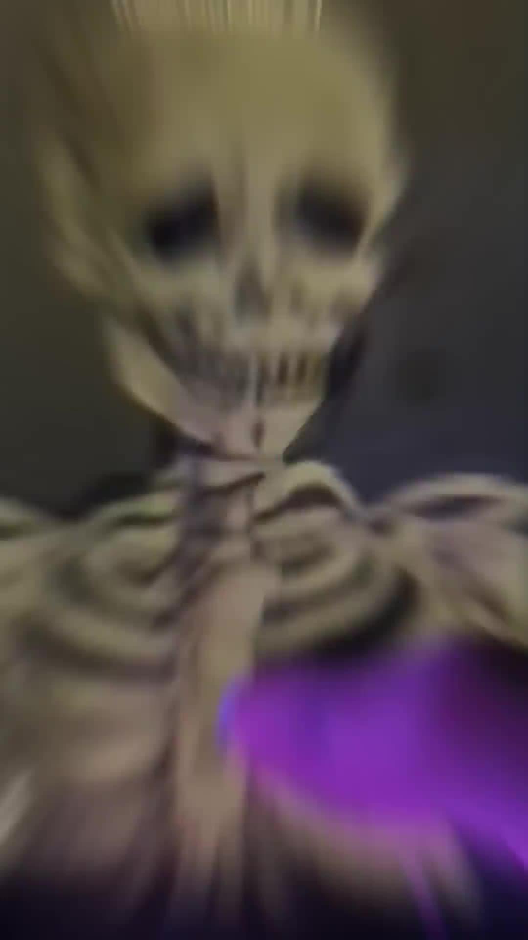 Get Awesome Wallpaper Now！！