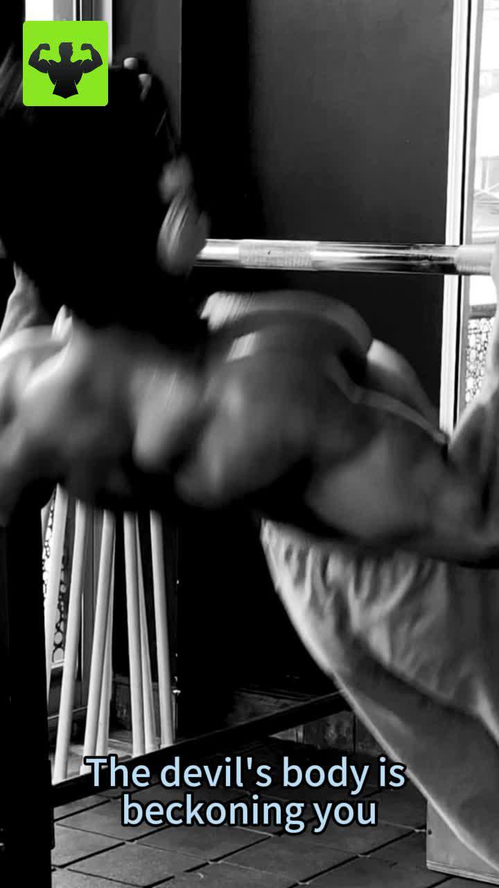 Easy Muscle is a workout application designed for fitness enthusiasts.