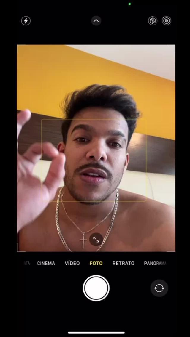 Numerous video templates & filters and more than 500 songs. Download VCUS and try it for free!