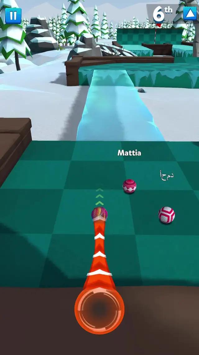 Multiplayer mini-golf races with friends!