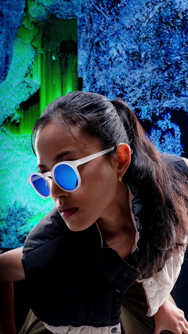 Designed to keep up with your workout intensity, on and off the track😎  #seeinginmotion #saturdaysactive #saturdayslifestyle #citizensofsaturdays