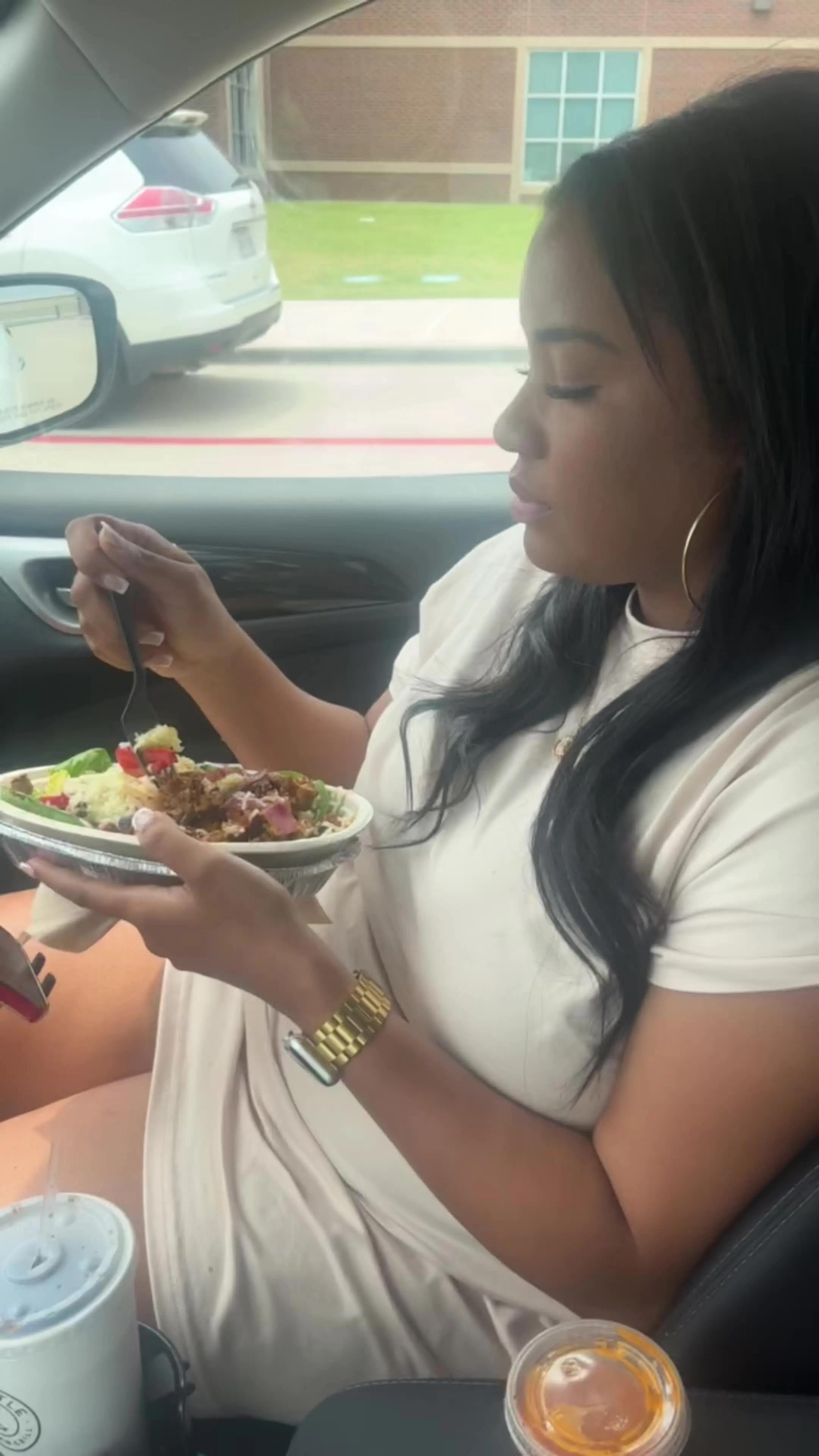 92% scan accuracy. Meal tracking has never been easier with Eato!