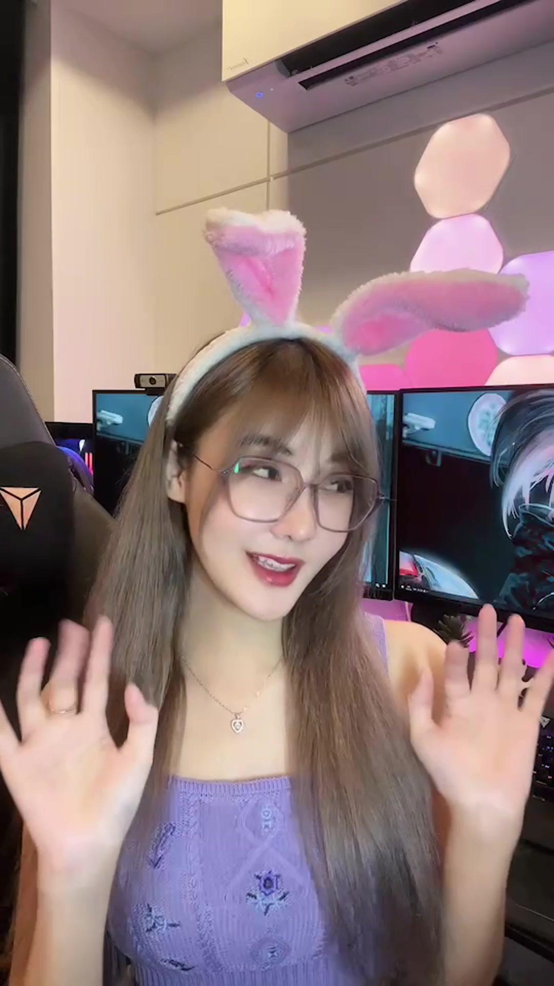 ติดไม่ไหวจริง🧟‍♂️ โหลดเลย ฆ่าเวลาดีมาก #PlantsWarfare:พืชvsซอมบี้ #เกมมือถือ #pvz #WhatToPlay #GamingOnTikTok #tiktokเกมมิ่ง