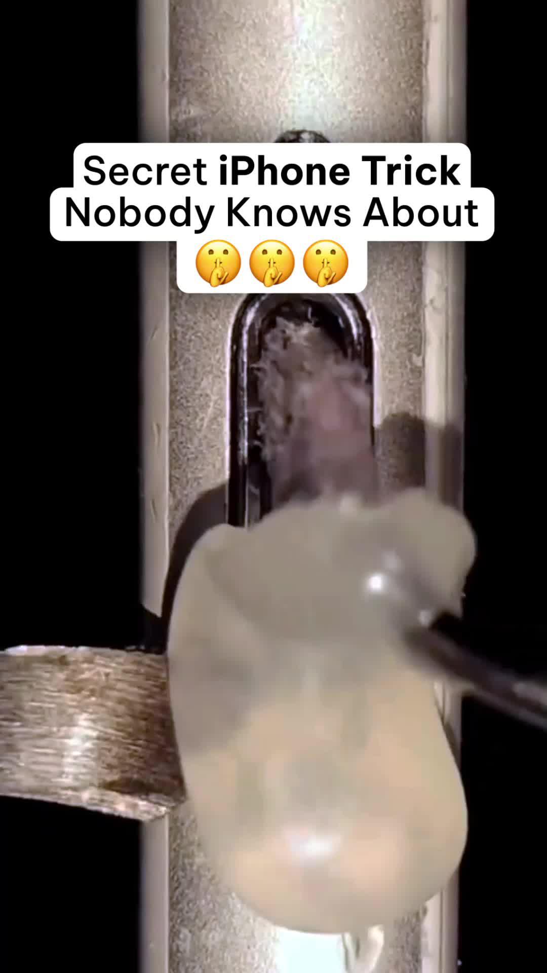 Free up iPhone stoage with Cleanup app just in seconds.