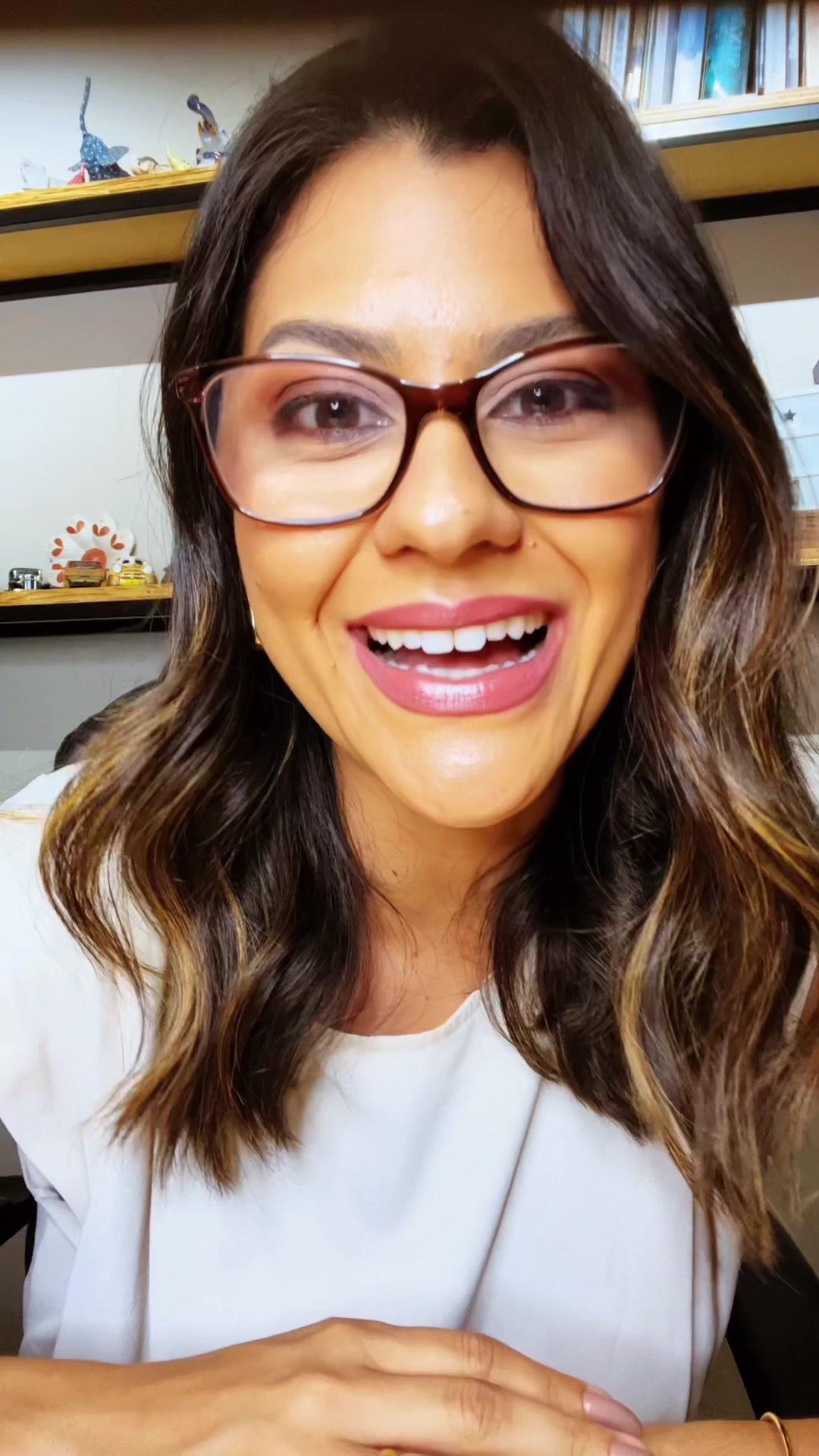 Melhor que a poupança: invista na Bolsa de Valores com o jeito mais inteligente do mercado. #Investimento #dinheiro