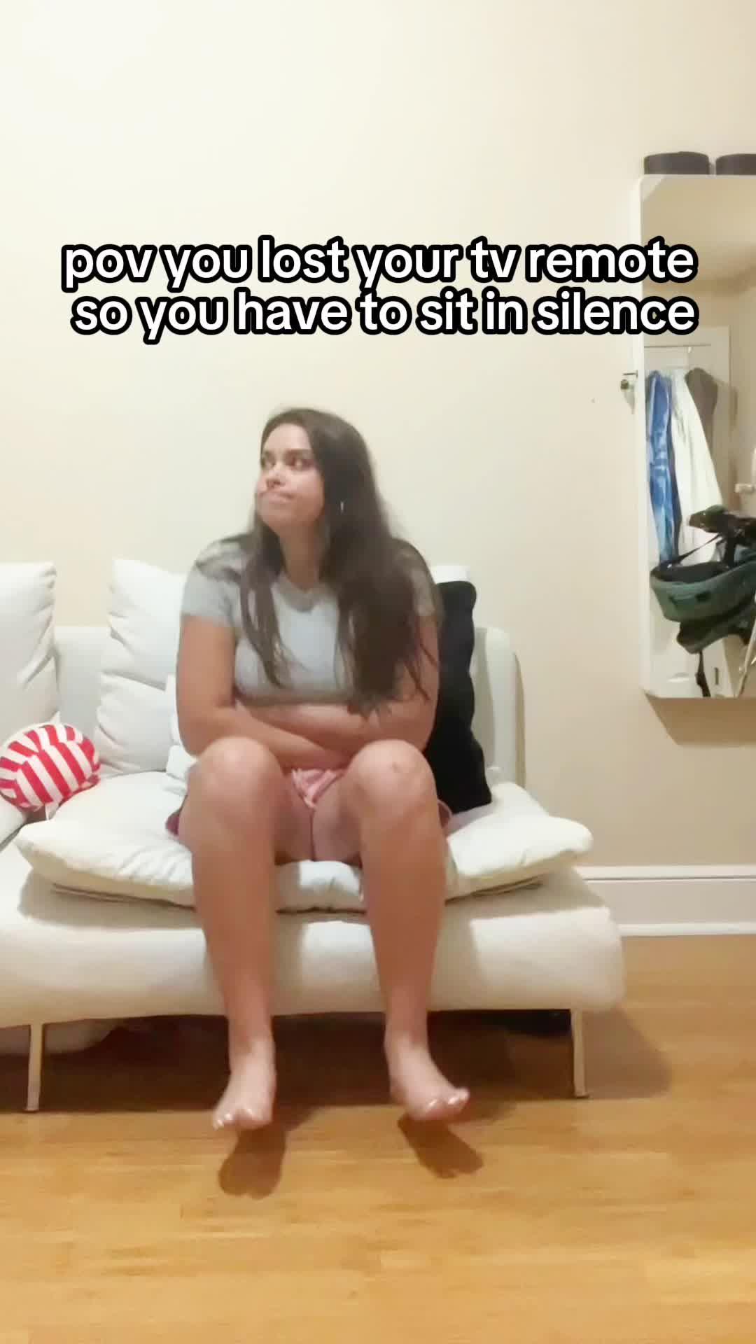 Remote Roku TV By iPhone. The solution when your home remote is broken or the battery runs out