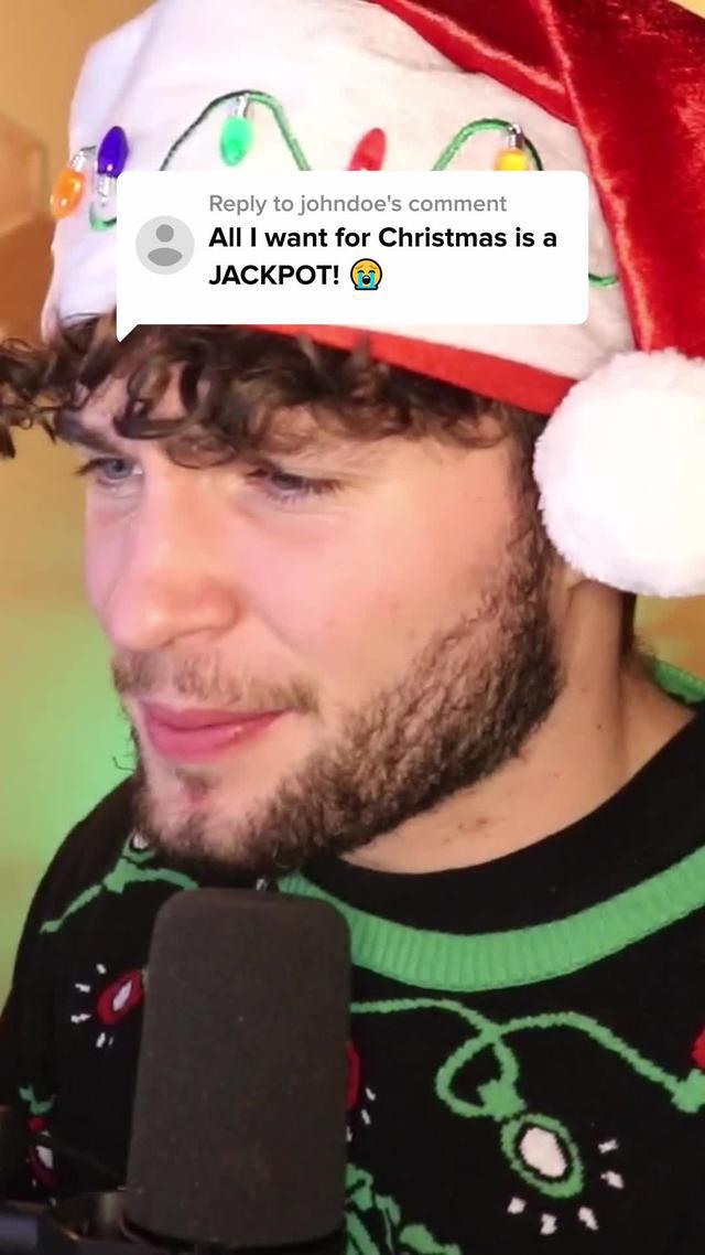 Enter "LOTSAXMAS" in the game for a great Christmas gift!