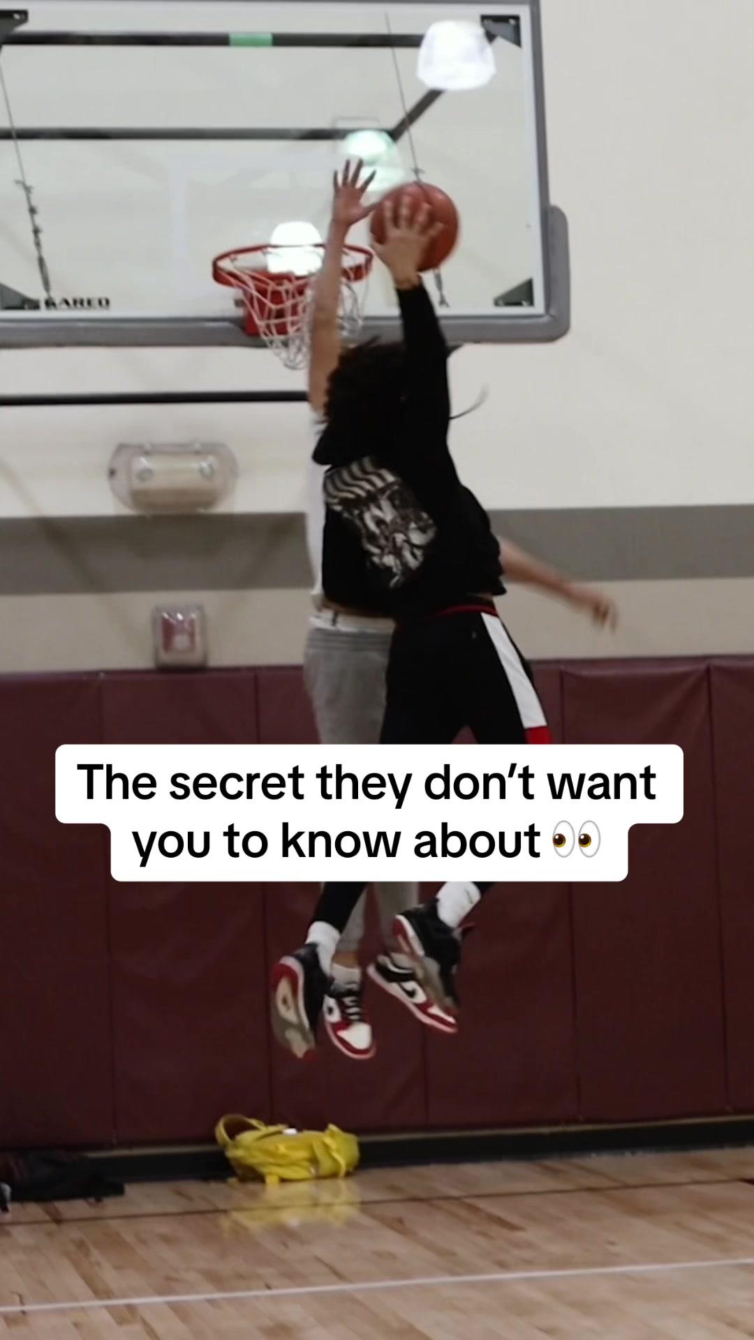 yall gotta try this out 👀 stretching is the most important part! ‼️🔥 #weasyo #wellness #fyp #tiktokshop #tiktokshopblackfriday #viral #foryou #tiktokmademebuyit #fypシ #foryoupage #marcustoocrazy #trending