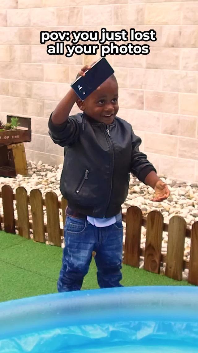 Get your 45 6x4 free photo prints every month. Just pay delivery. Or free collection points.