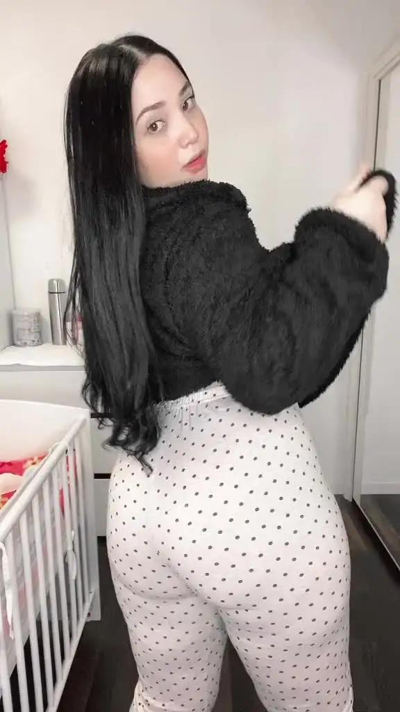 Come download and start chatting.