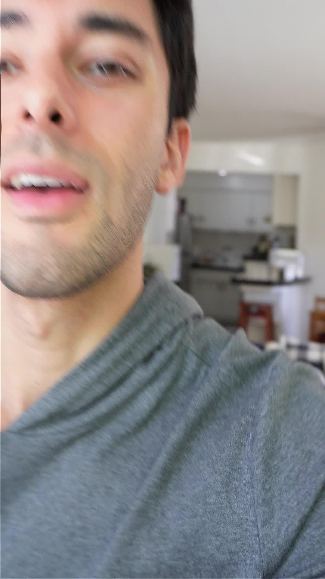 This app creates AI Cover Songs try now!