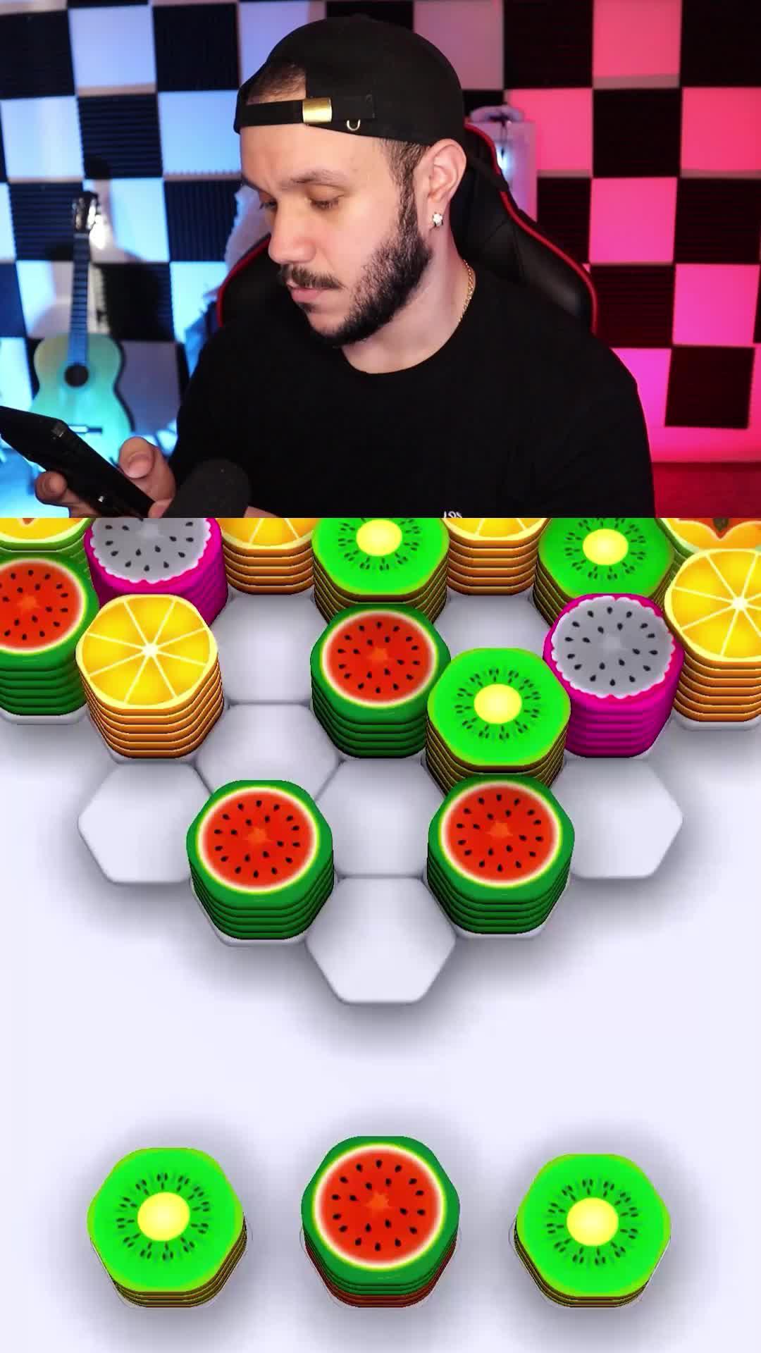 Ready to sort your way to victory? Dive into the colorful world of Hexa Sort now!