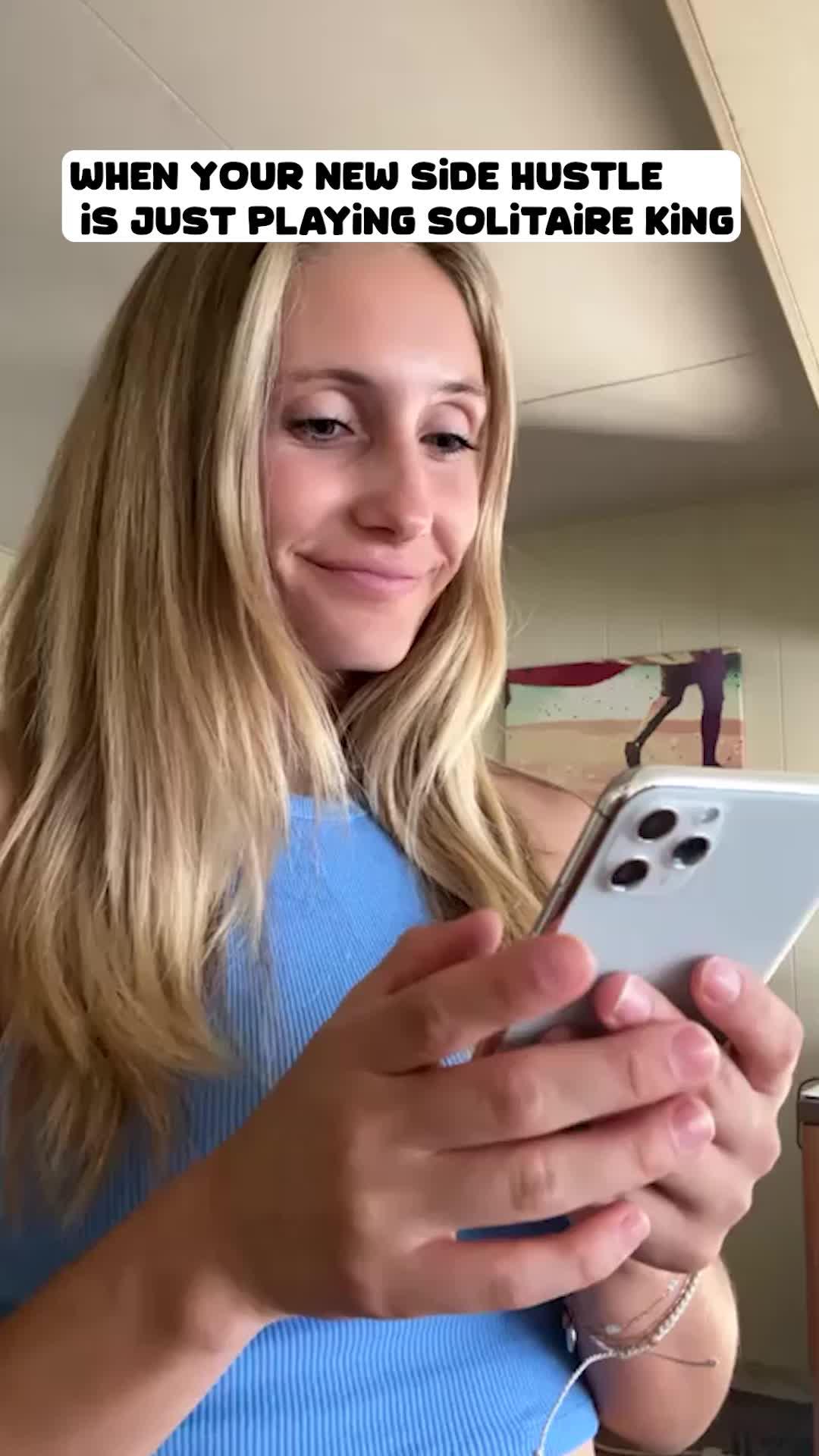 Want to start a amazing Solitaire game?