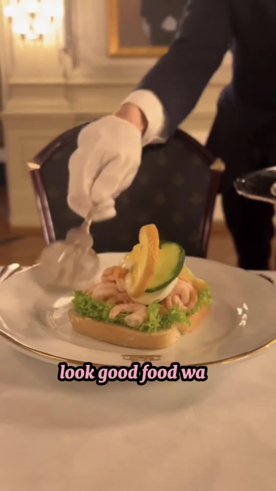 This is how I find the best places and meet new people