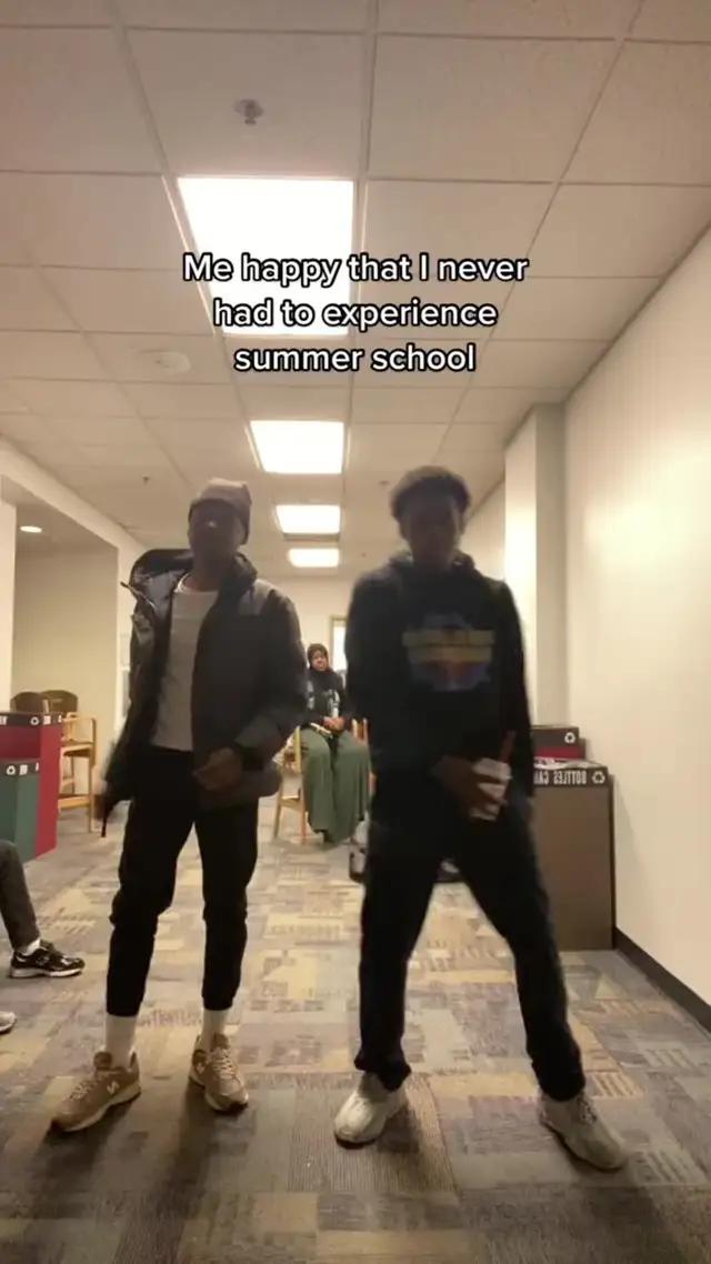 Someone：How‘s your studies going on?