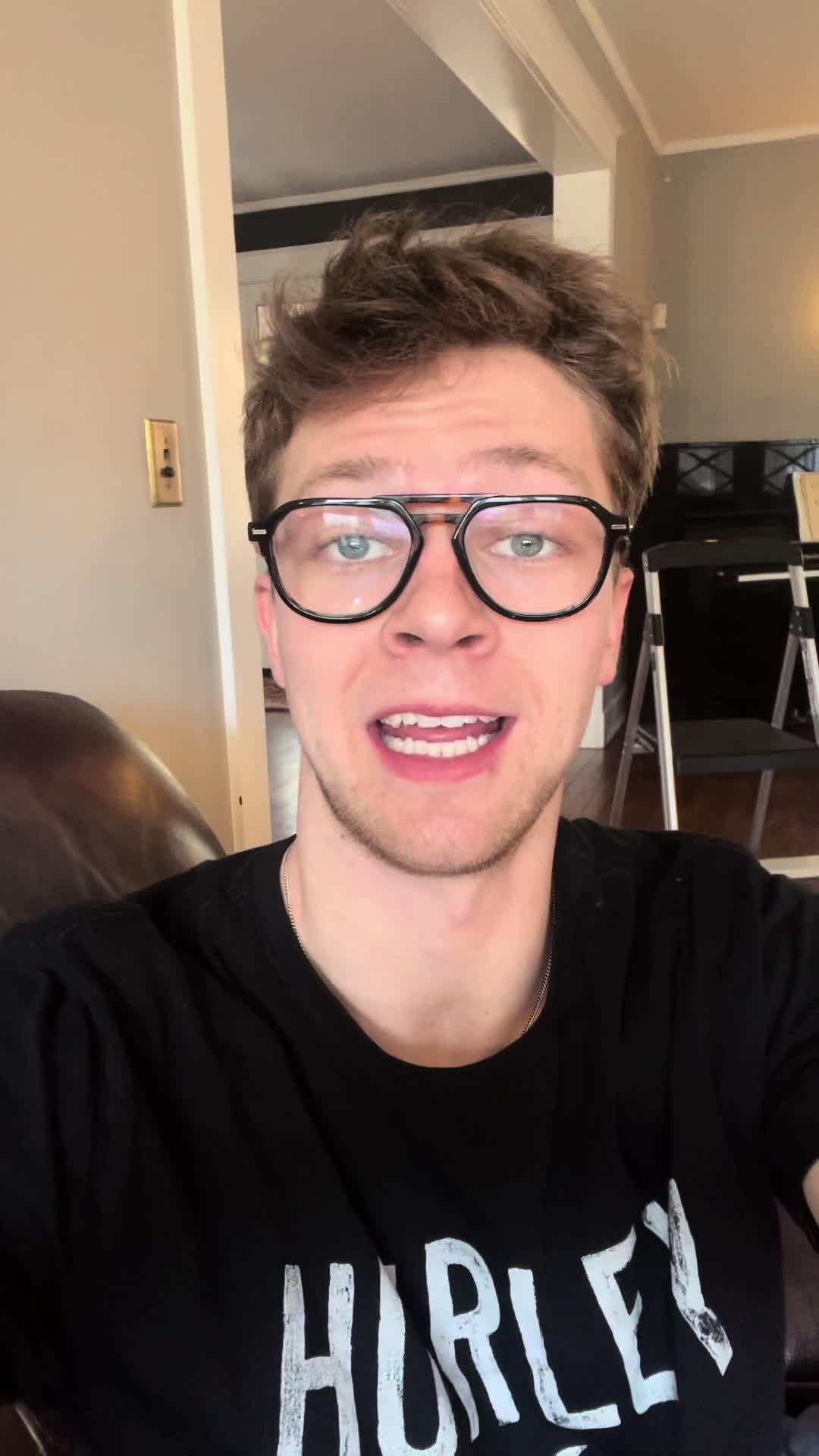 This game is a-mazzzzzing! Get Street Life for FREE and double the fun!