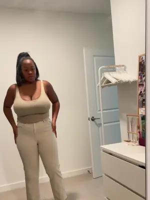 AD Shop smarter not harder 🤍 @rakuten  #rakutenpartner #shoppingtips #minimaliststyle #capsulewardrobe