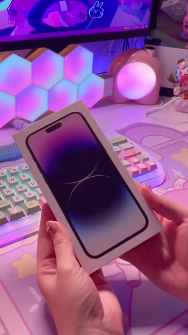 Try new unique Themes and Widgets!