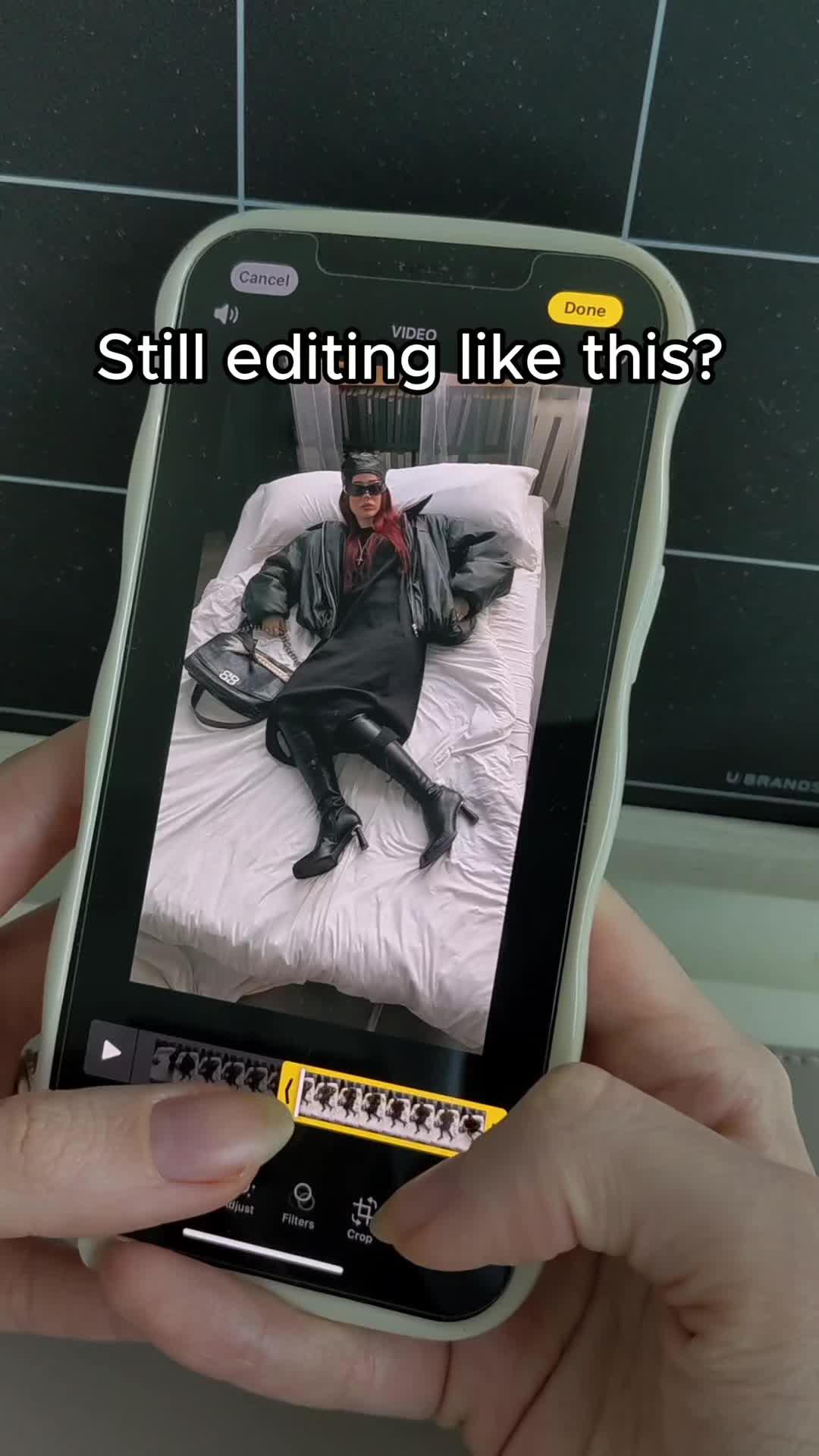 Create cool edits in seconds with Vids app. Downloa today.