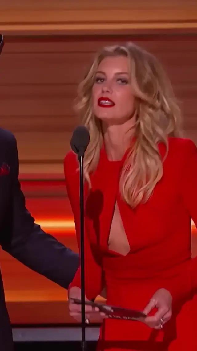 @SwipeWipe - Photo Cleaner #ad 